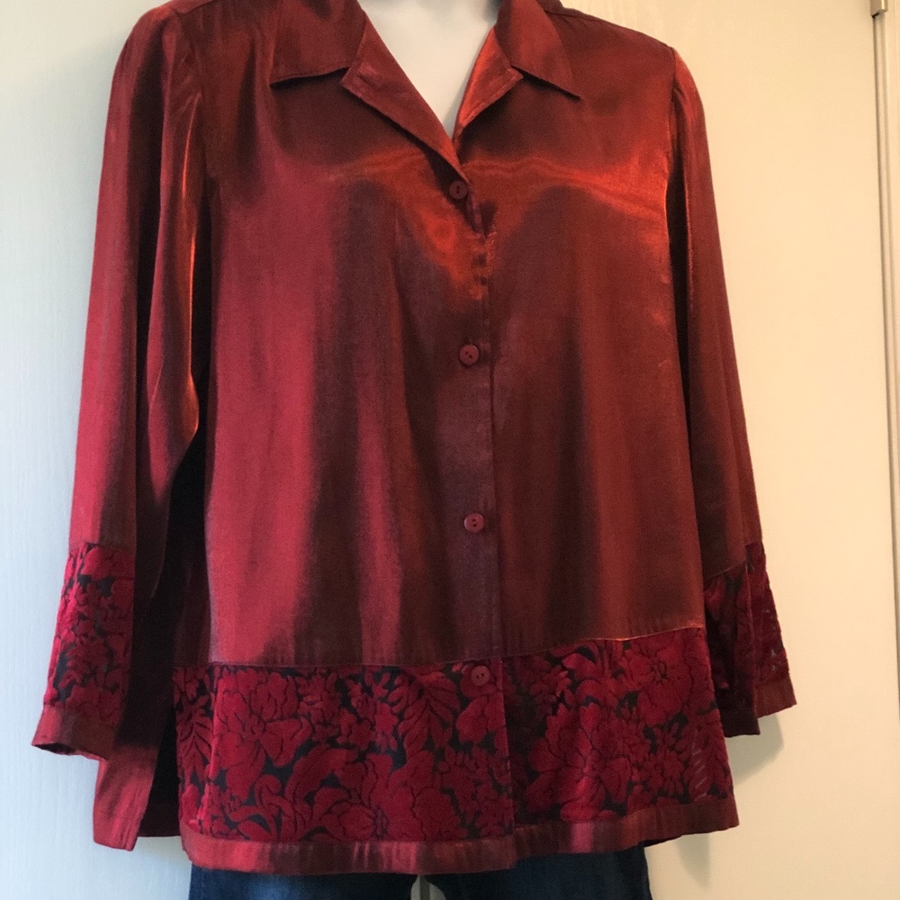 Lovely Lace Velour Accented Button Up Blouse, Metallic Red  Tan Jay Size: Large